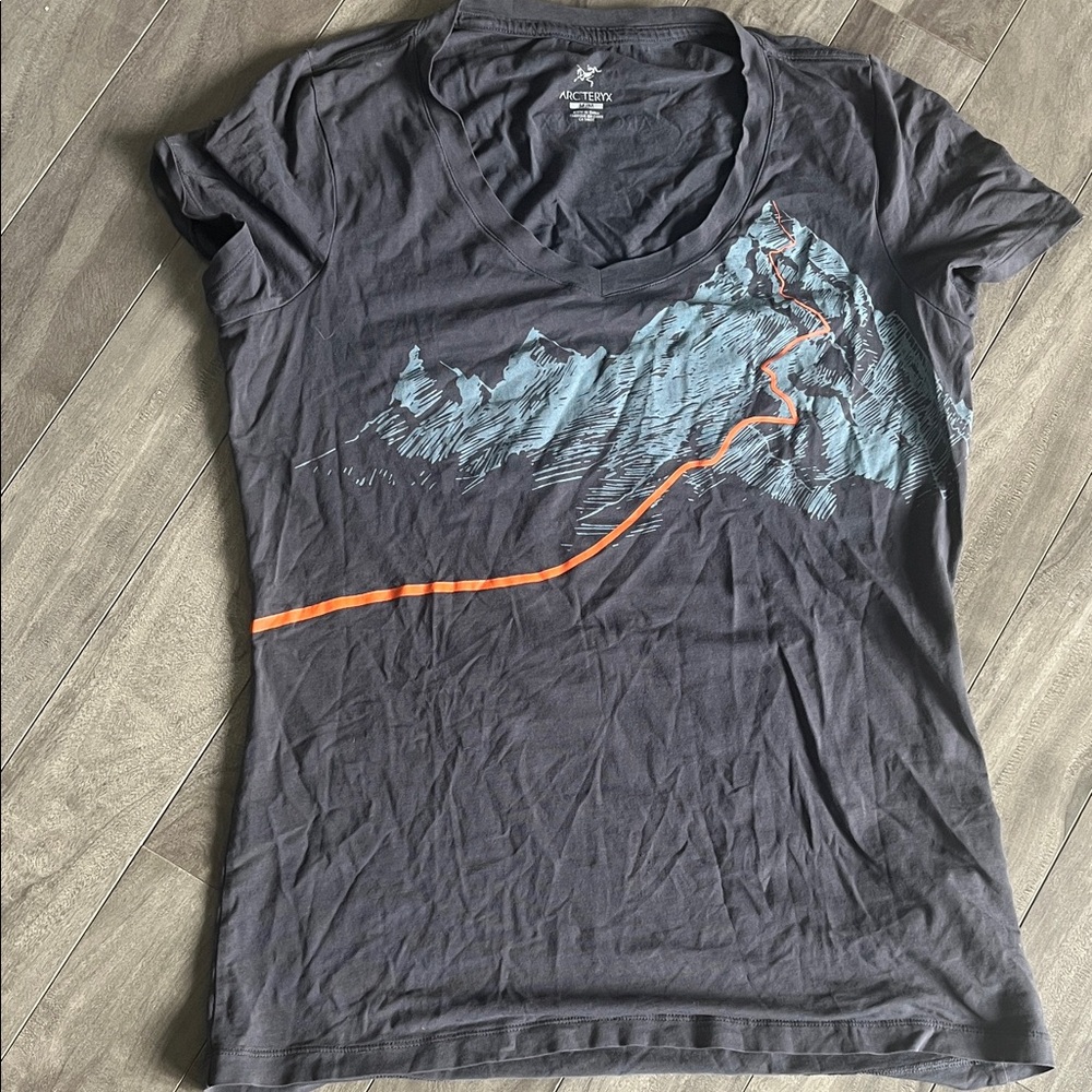 Arcteryx Vneck Shirt